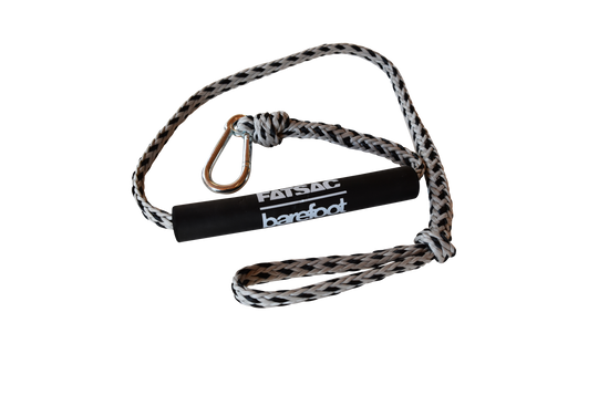 Black handle with barefoot logo, braided rope, carabiner clipped; ideal dock line from Fatsac.