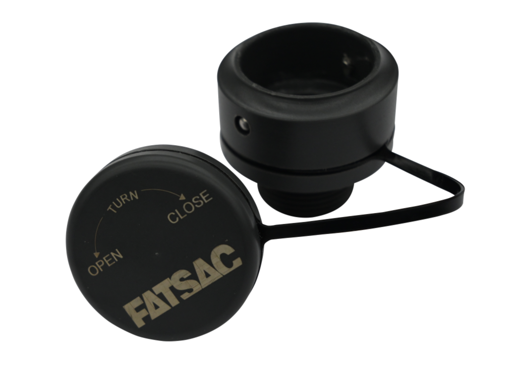 Female Quick Connect W730, cap open, chain attached, Open/Close instructions included.