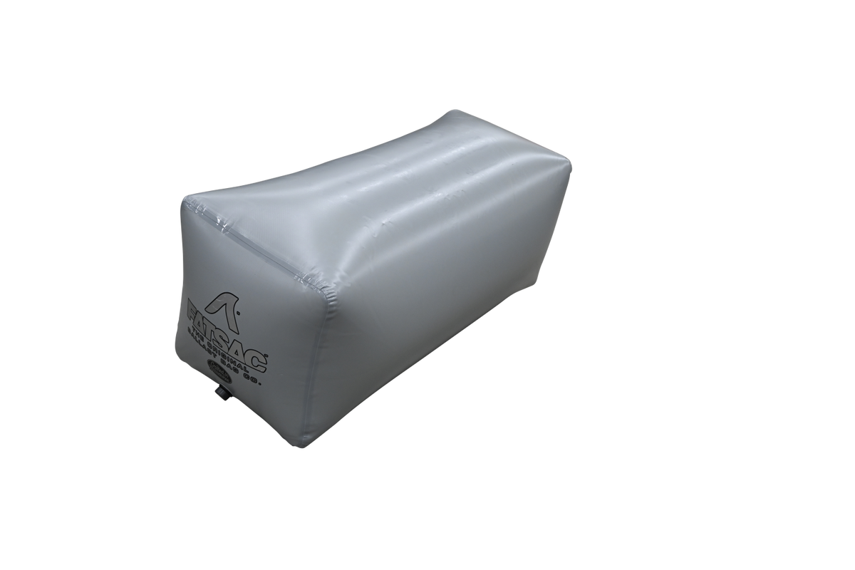 Rear Gravity Games sac (W841), white, with logo, 42x19x19 in., isolated.
