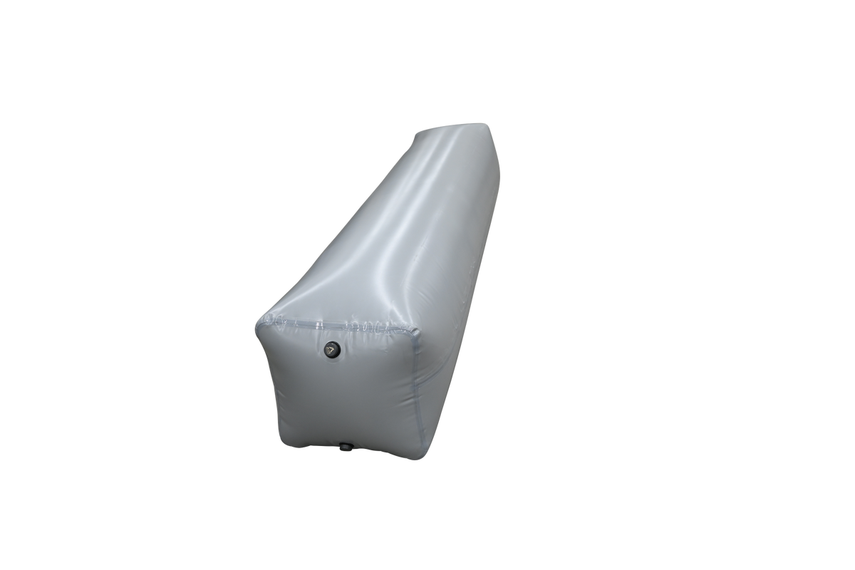 Center Gravity Games Sac (W842), silver, inflatable, 88x19x19, sleek look.